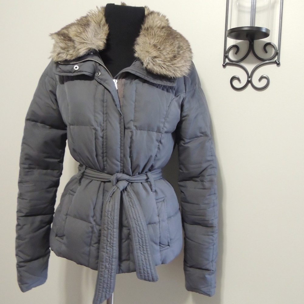 ABERCROMBIE gray puffer coat